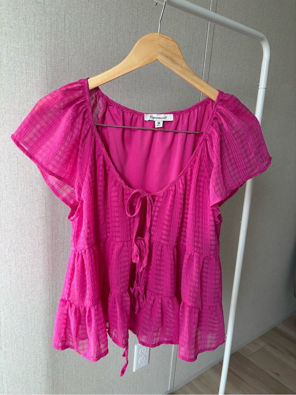 Francesca's Collections Bright Fuchsia Tie-Front Flutter Sleeve Blouse